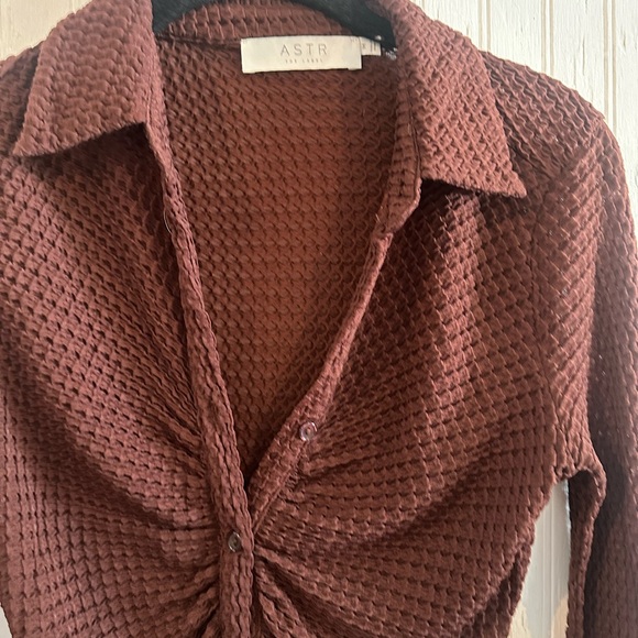 ASTR THE LABEL, Lamora Top in Brown - Picture 3 of 5